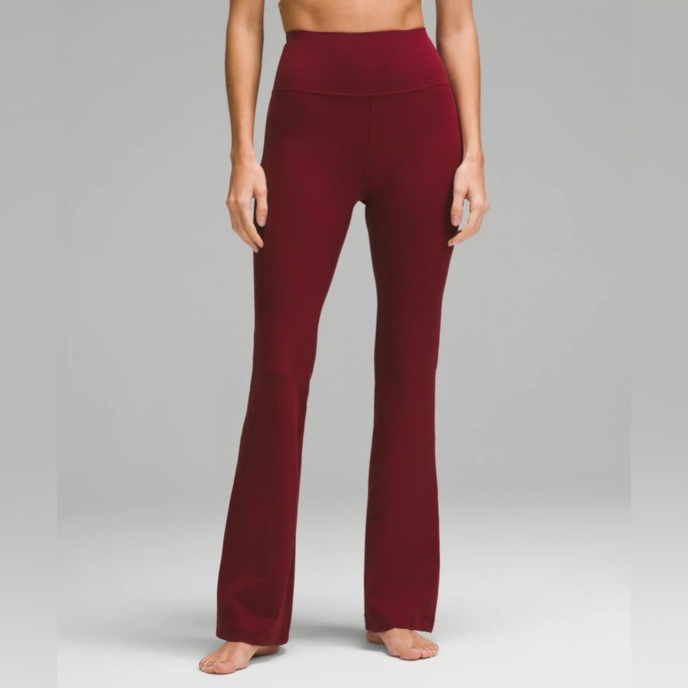 Lululemon Groove Nulu Super-High-Rise Flared Pant in maroon ‘Red Merlot’ 10 nwt